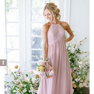 Worn once for wedding and no longer need. Tags still on the dress.